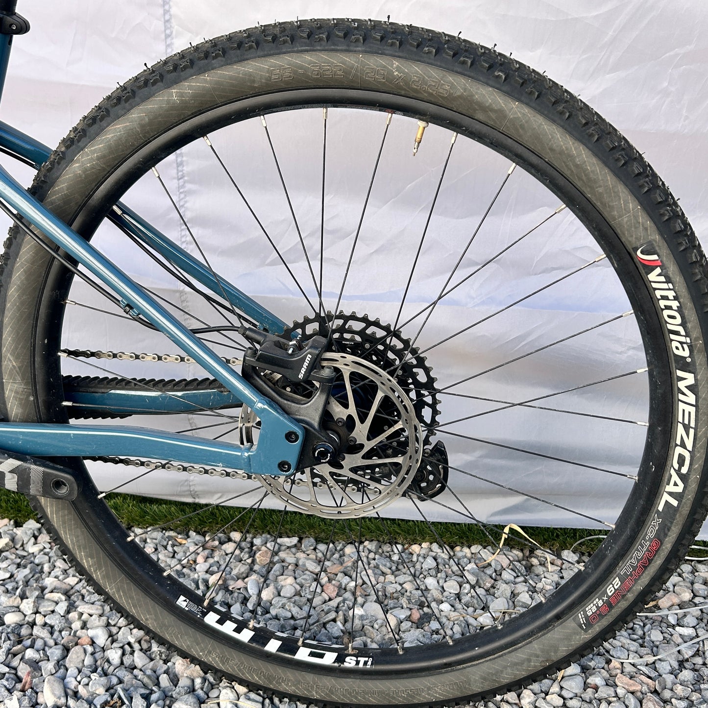 2022 Santa Cruz Chameleon AL D 29 Hardtail Blue Navy Large