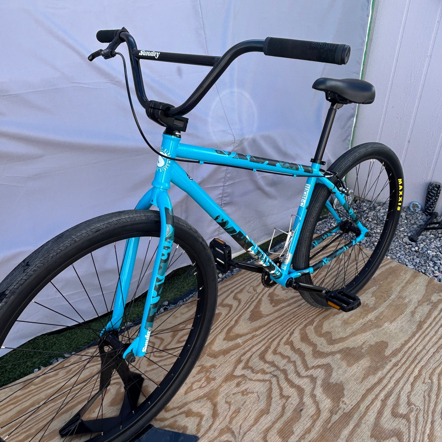 Sunday High C 29″ Complete BMX Bike - Gloss Surf Blue
