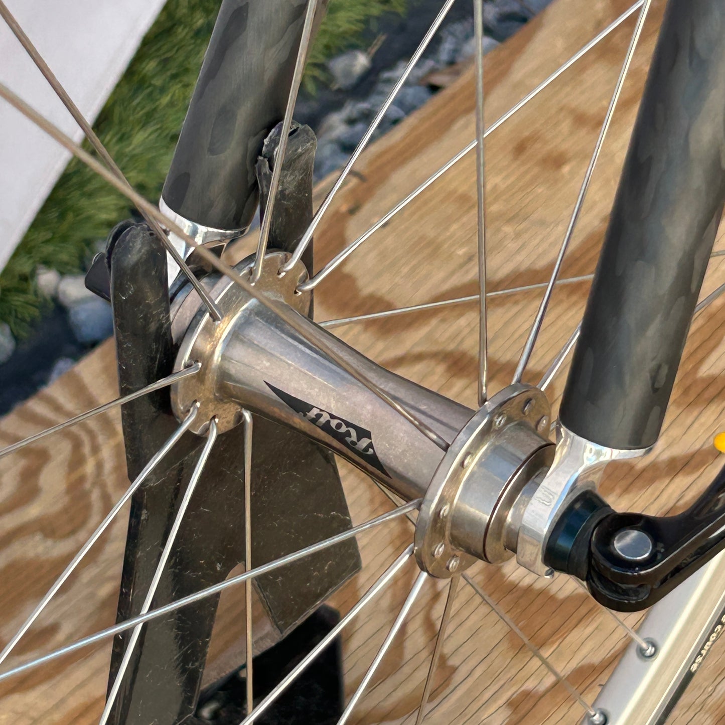 Seven Cycles Axiom Road Bike 56 cm Campagnolo Record 10 Rolf Sestrieres