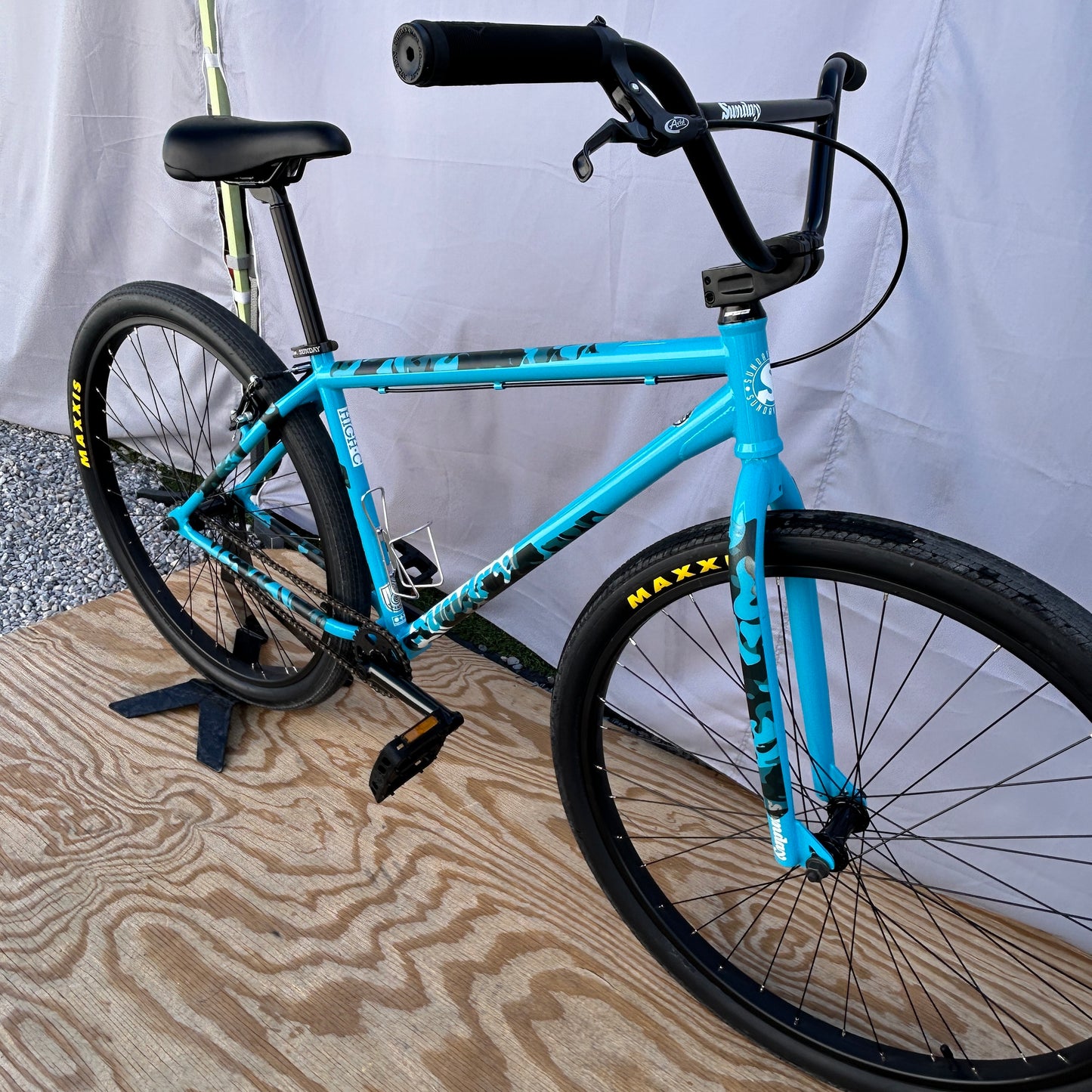 Sunday High C 29″ Complete BMX Bike - Gloss Surf Blue