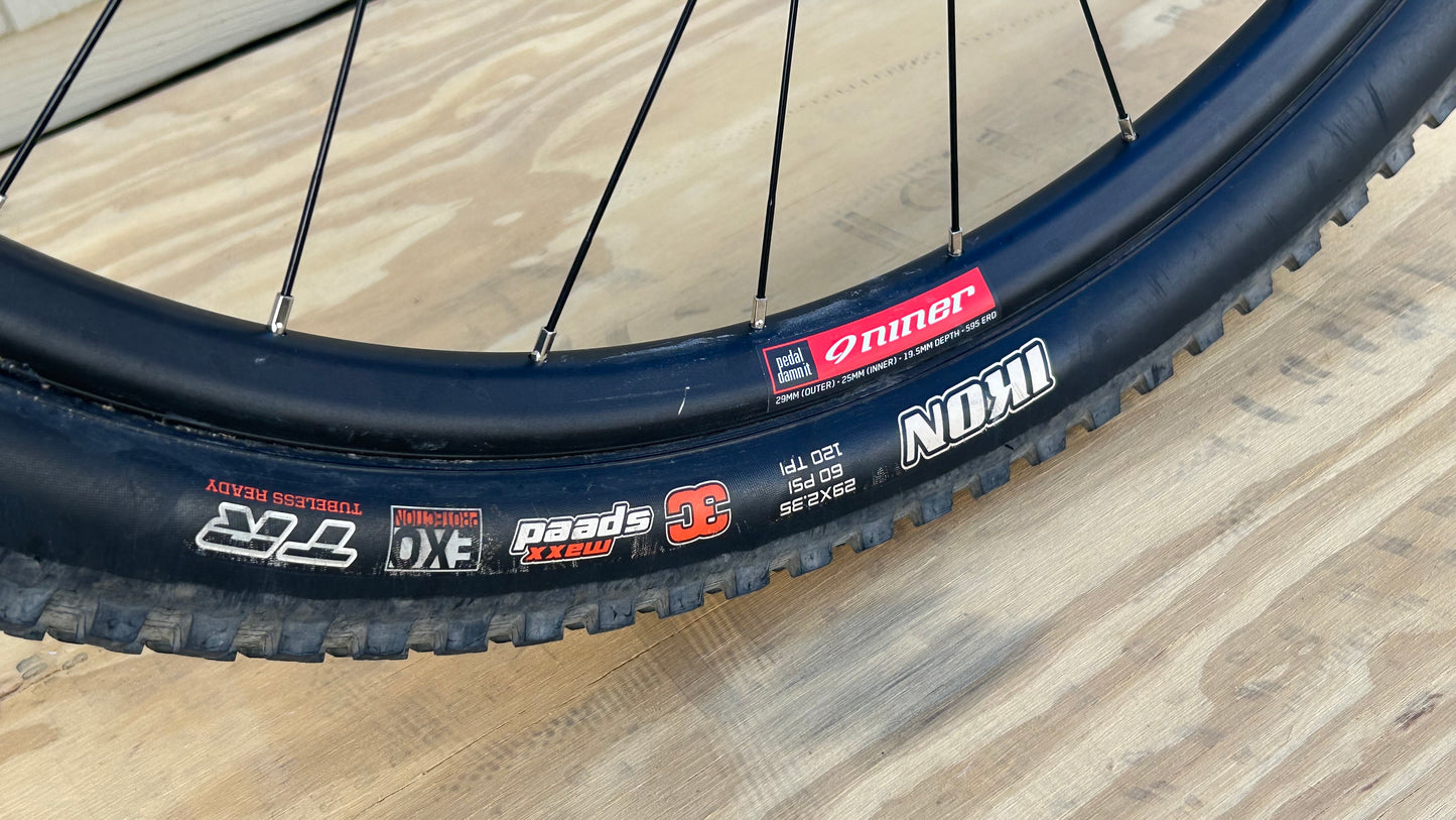 2019 Niner Air 9 Single Speed Large Mountain Bike Black/Blue