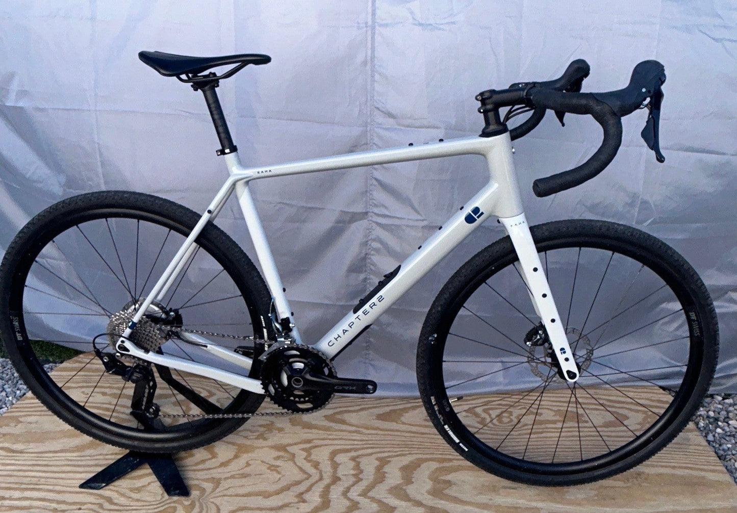 CHAPTER2 KAHA GREY/BLUE CARBON GRAVEL BIKE SHIMANO GRX LARGE 56CM