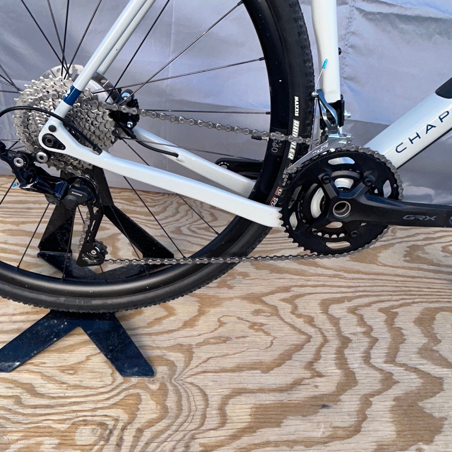 CHAPTER2 KAHA GREY/BLUE CARBON GRAVEL BIKE SHIMANO GRX LARGE 56CM