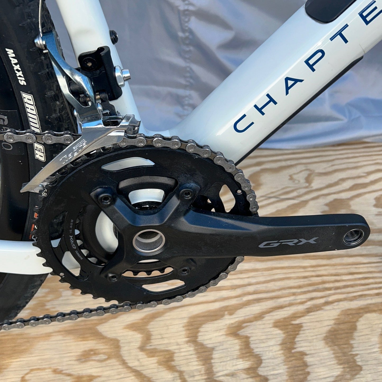 CHAPTER2 KAHA GREY/BLUE CARBON GRAVEL BIKE SHIMANO GRX LARGE 56CM