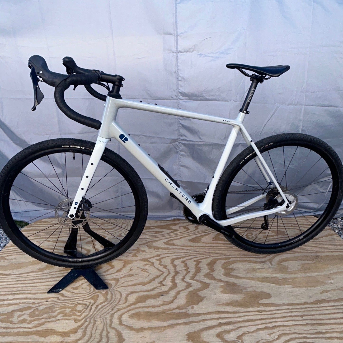 CHAPTER2 KAHA GREY/BLUE CARBON GRAVEL BIKE SHIMANO GRX LARGE 56CM