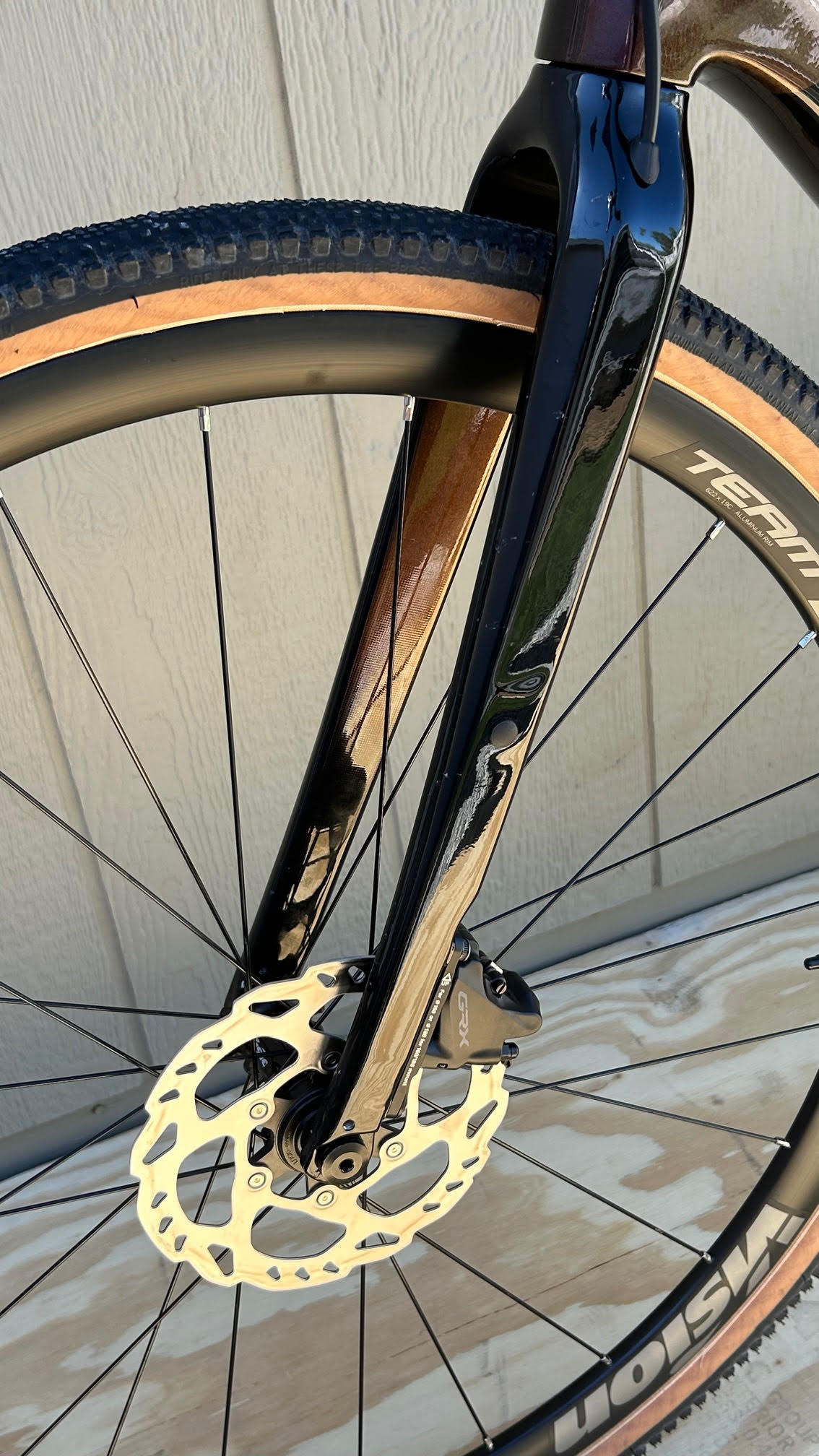 2021 GIANT REVOLT ADVANCED PRO 1 M/L GRX CARBON GRAVEL BIKE CUSTOM NEW WHEELS