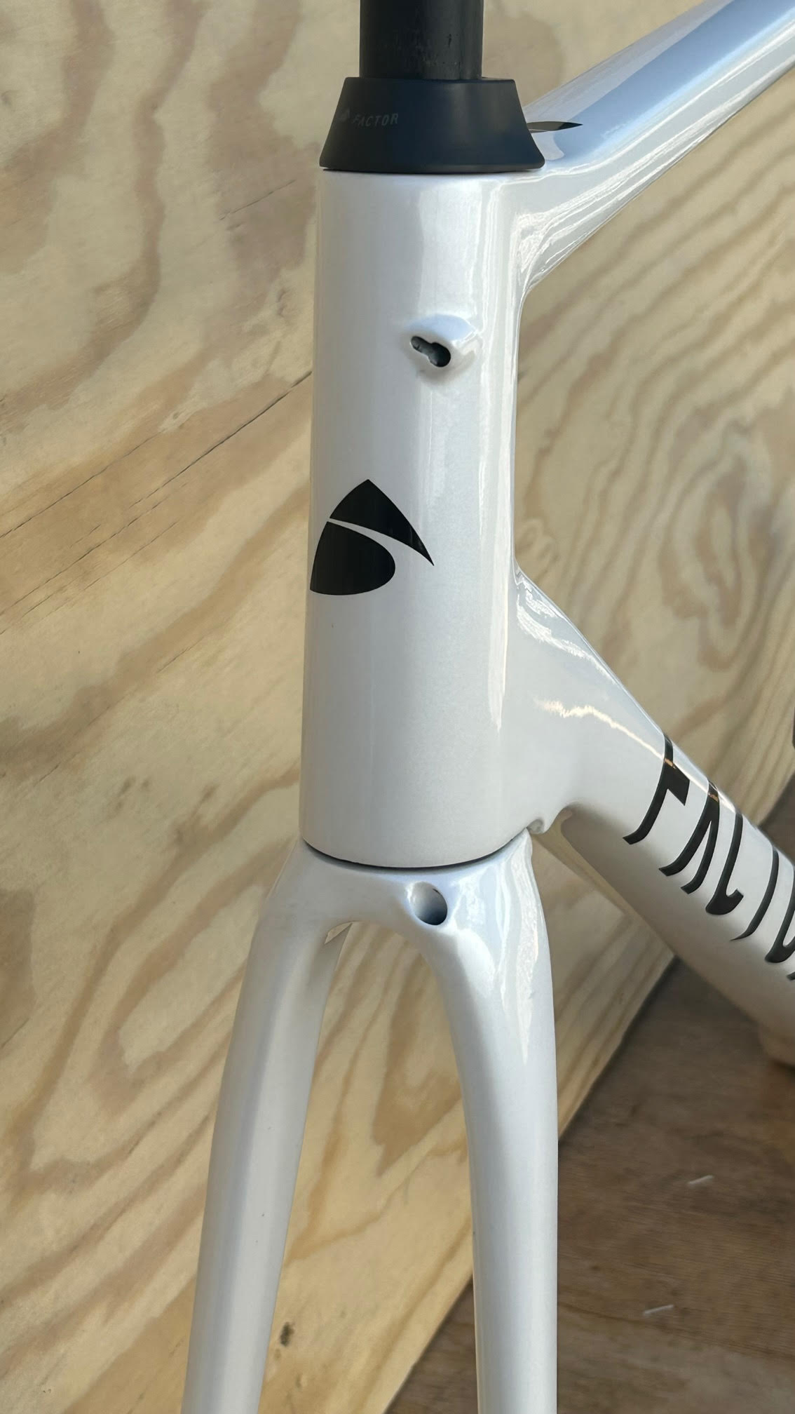 Factor O2 Road Bike Disc Frameset 56 cm Pearl White