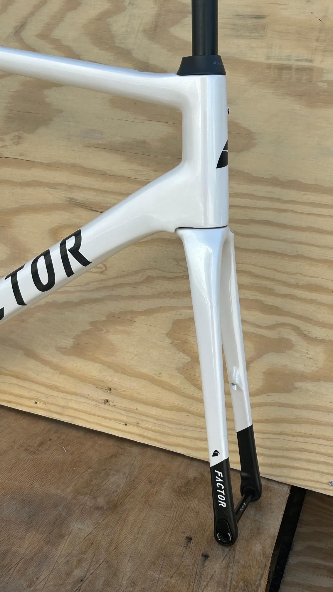 Factor O2 Road Bike Disc Frameset 56 cm Pearl White