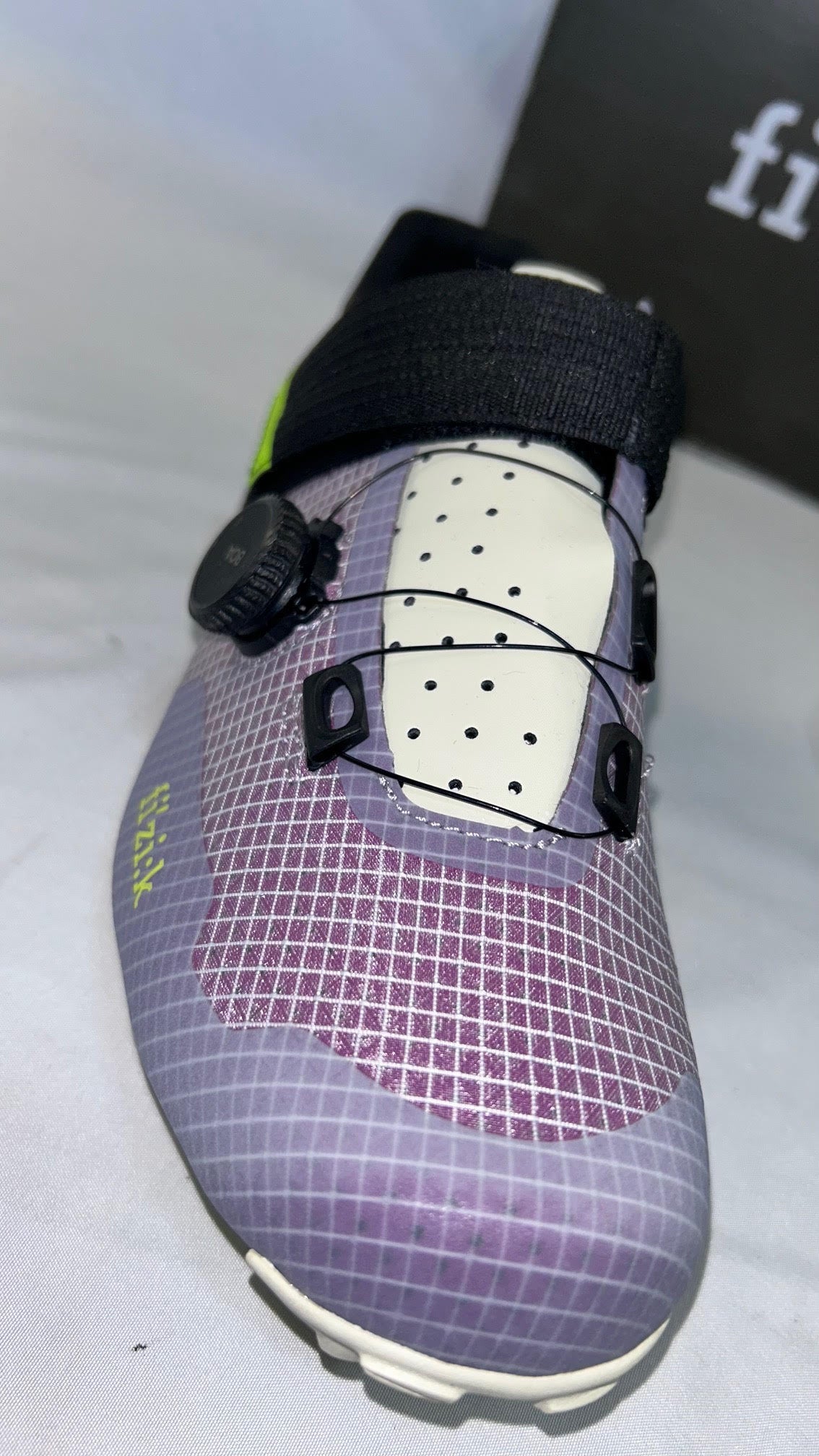 Fi'zi:k Vento Ferox Carbon Mountain Bike Shoe Men's Lilac/White Fizik Gravel
