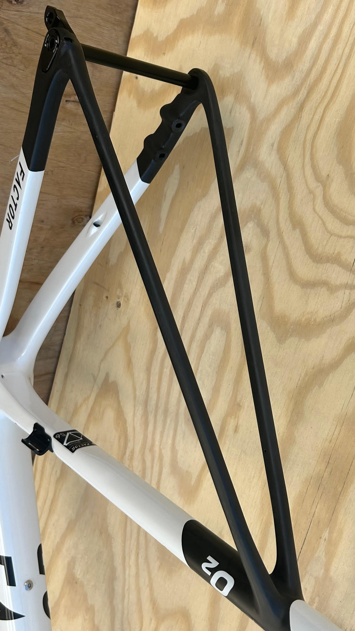 Factor O2 Road Bike Disc Frameset 56 cm Pearl White