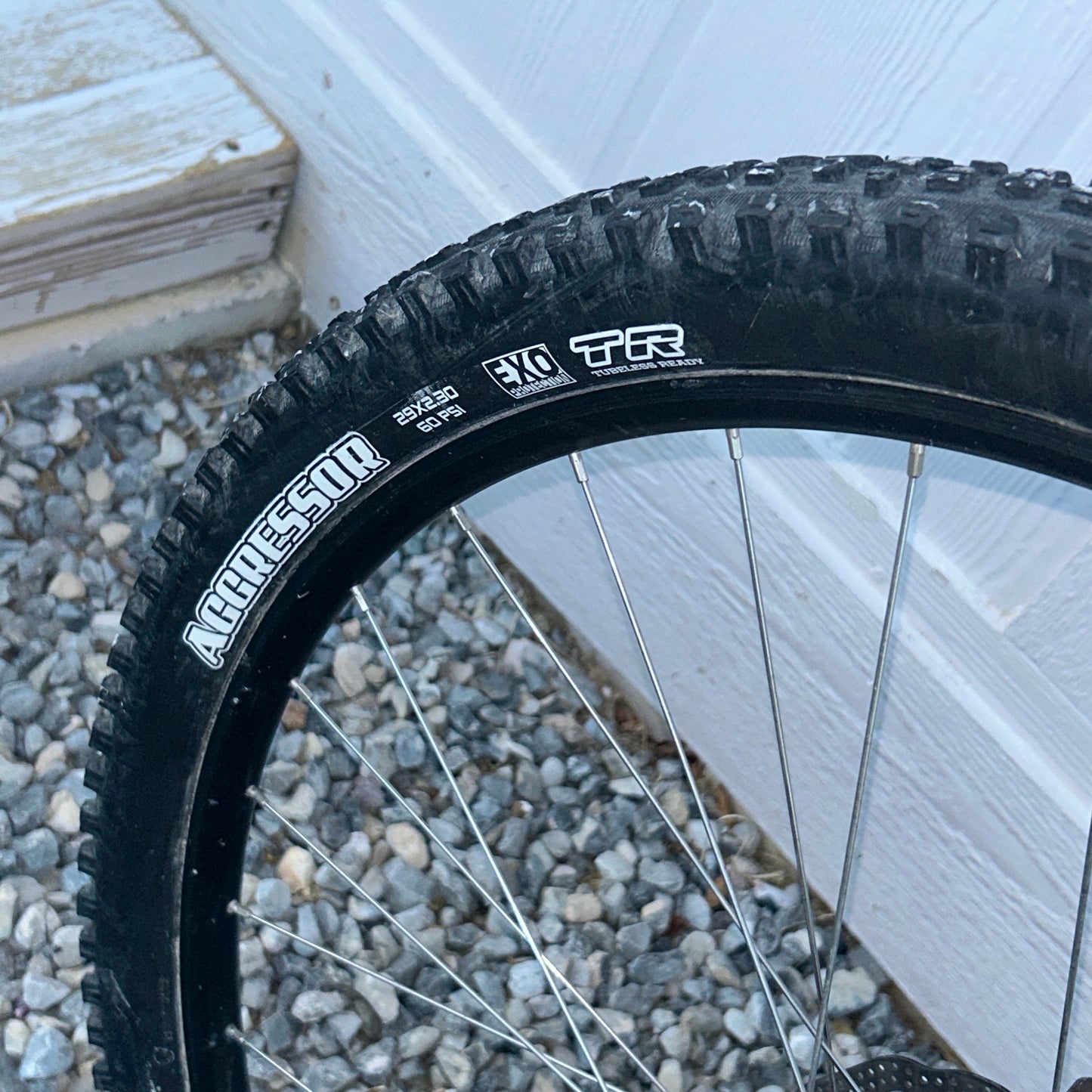 GT Sensor Elite 29er Full Suspension Mountain Bike Size Large Used