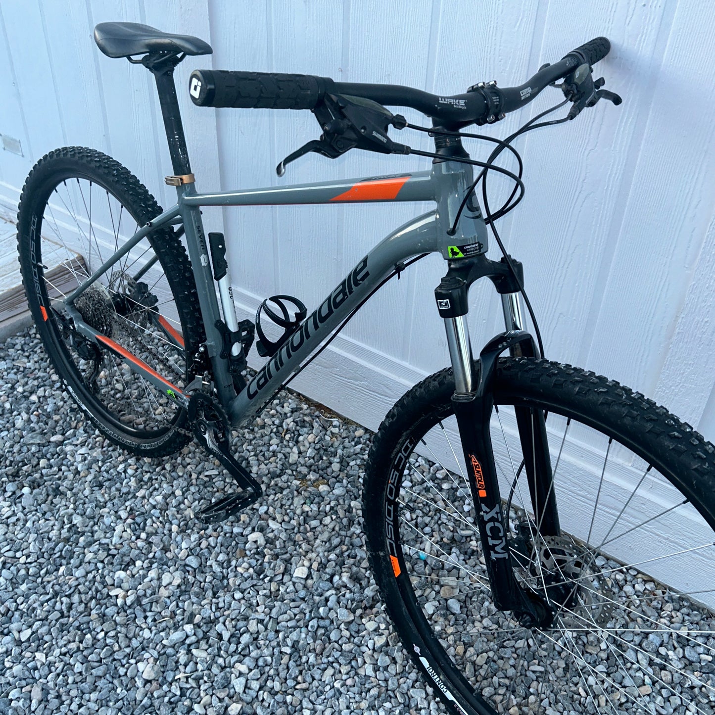 Cannondale Trail 7 Hardtail Mountain Bike Size Large Grey Used