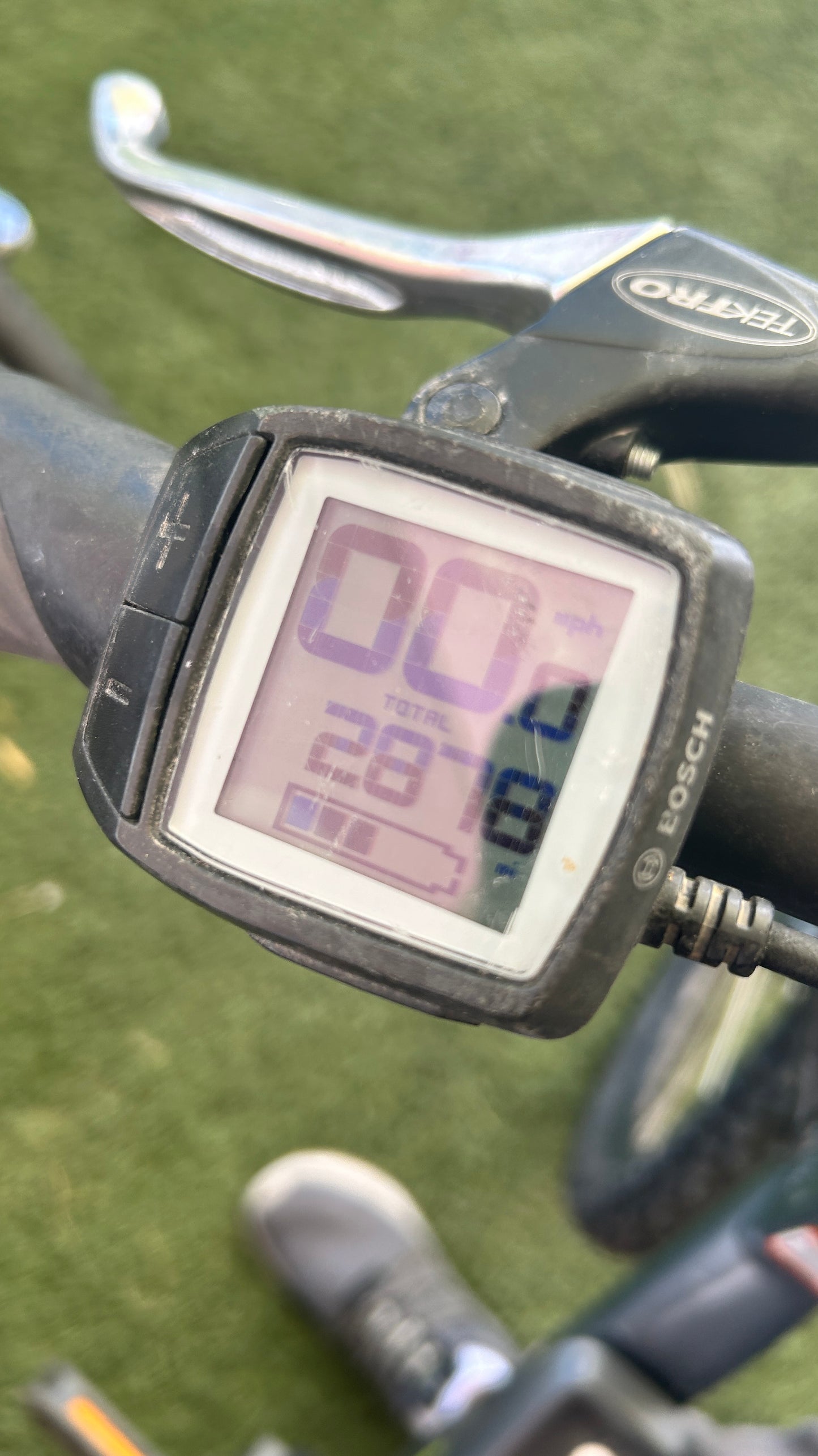 Izip Vibe 2.0 #45 Gray Large 2,878 Miles Electric Bicycle