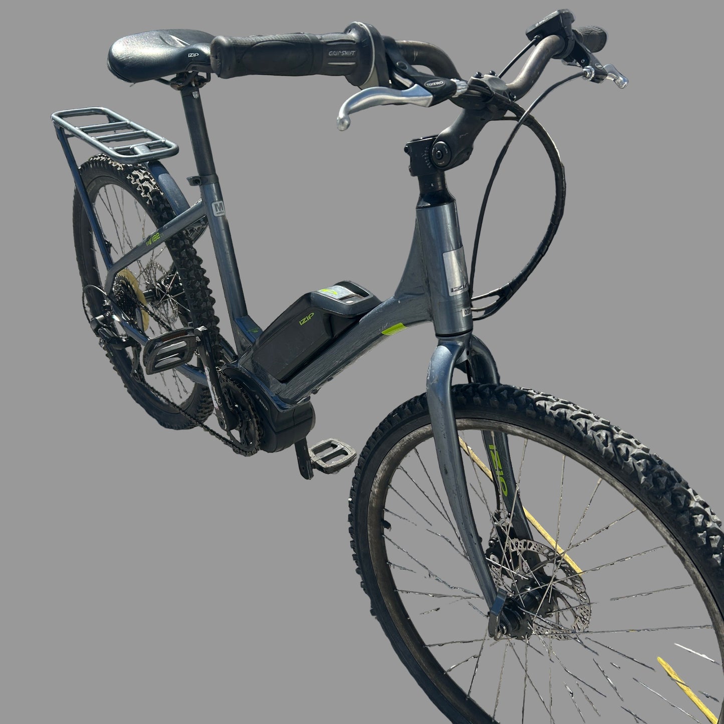 Izip Vibe 2.0 #28 Medium Grey 4,131 Miles Electric Bicycle