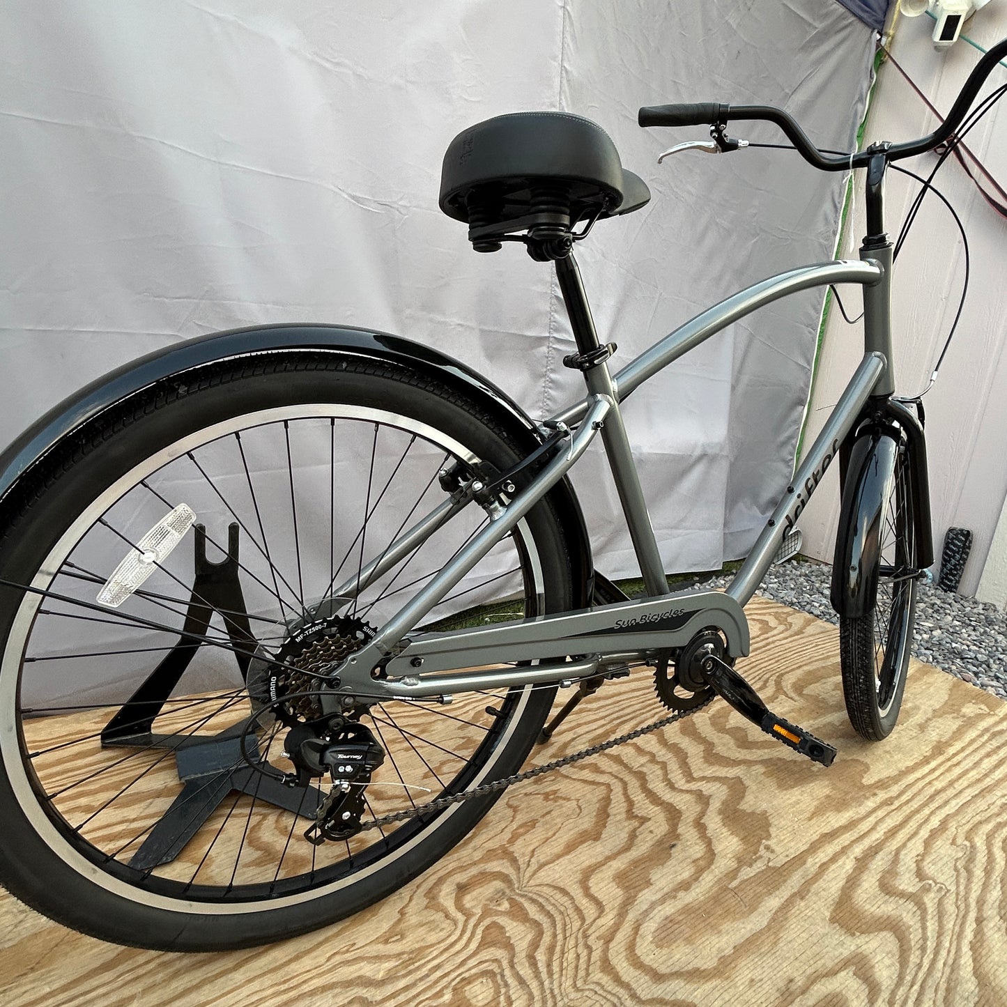 Sun Bicycles Drifter 7 Speed Bike Path Step-Over
