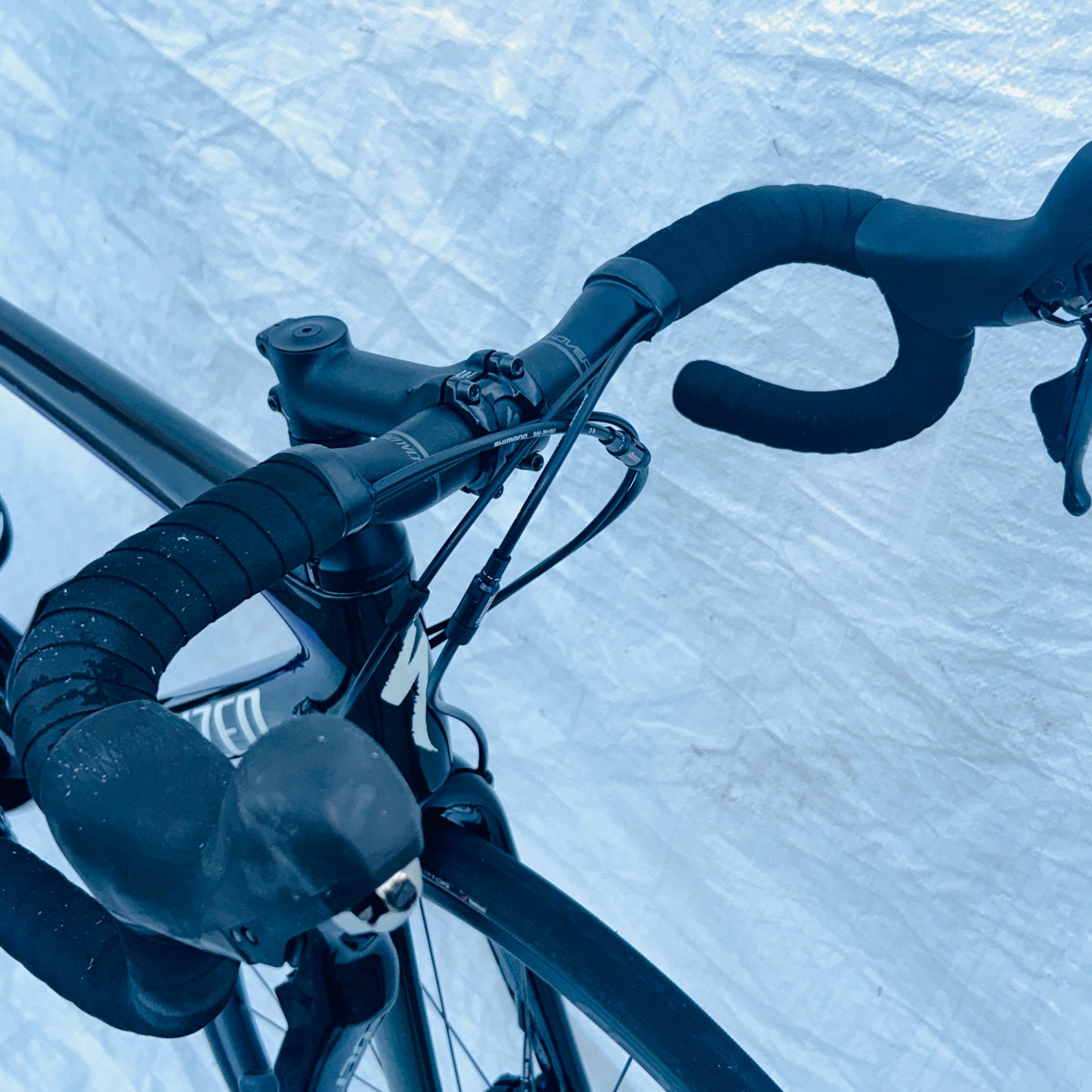 2018 Specialized Roubaix Expert Carbon Road Bike Blue 54 cm