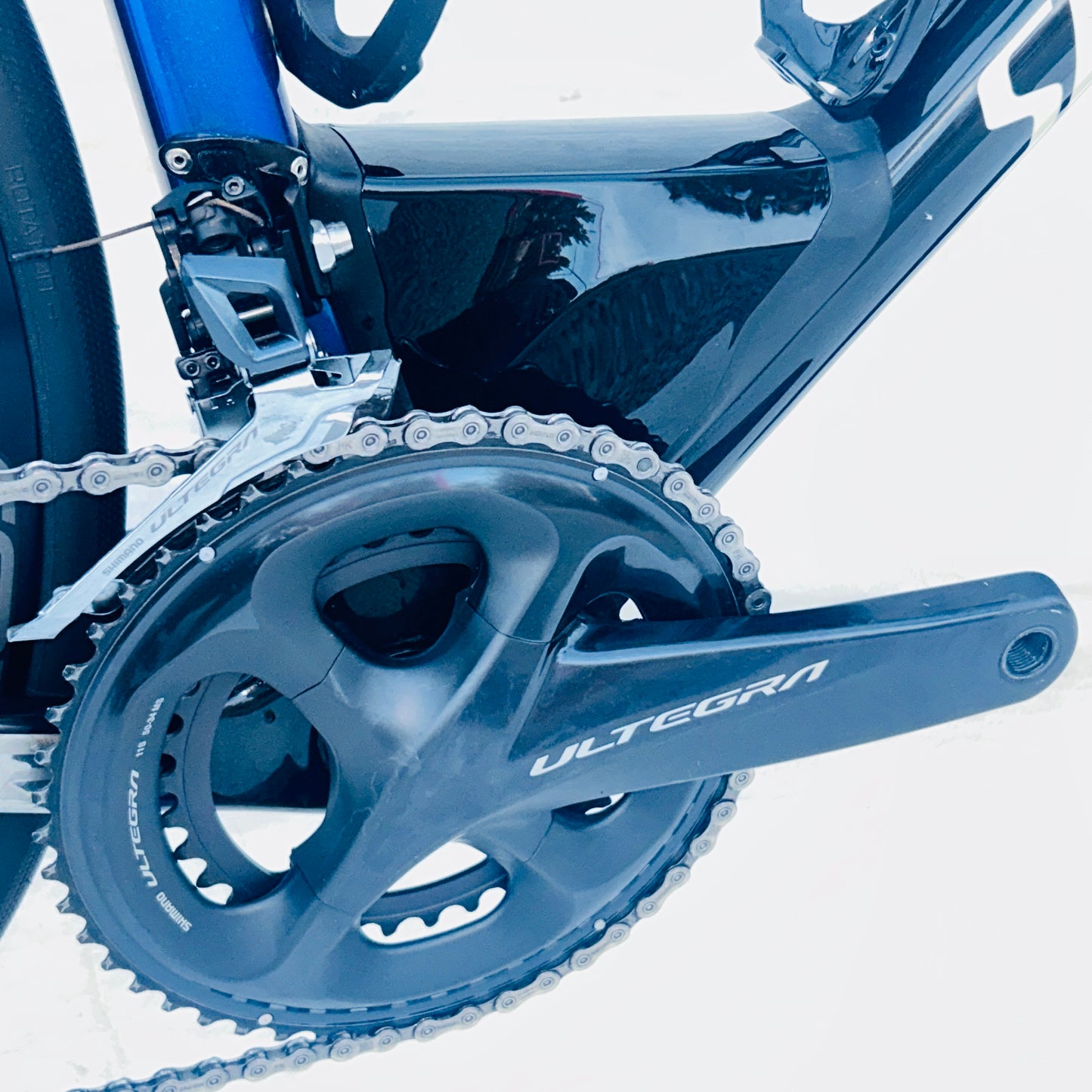 2018 Specialized Roubaix Expert Carbon Road Bike Blue 54 cm