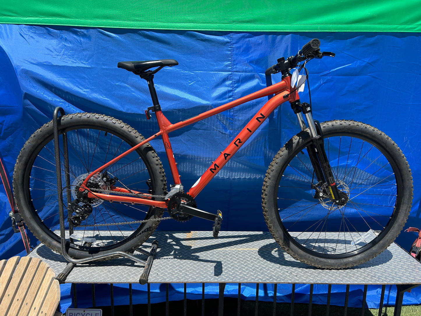 Marin Bolinas Ridge 1  29" Hardtail Mountain Bike