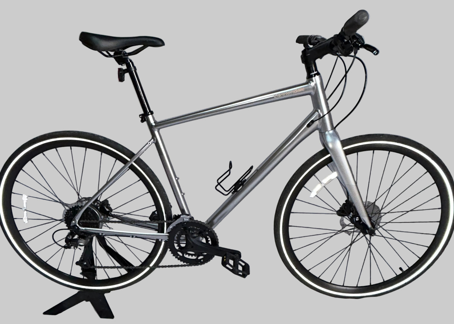 2023 Cannondale Quick 3 Silver Hybrid Bike Size Large