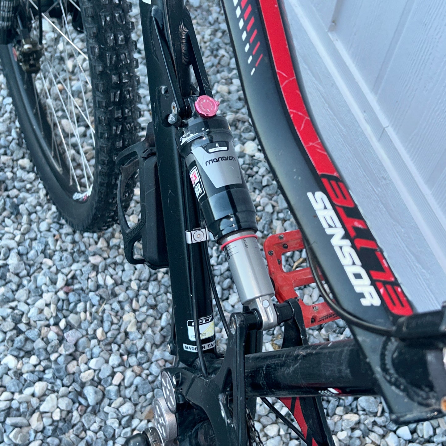 GT Sensor Elite 29er Full Suspension Mountain Bike Size Large Used