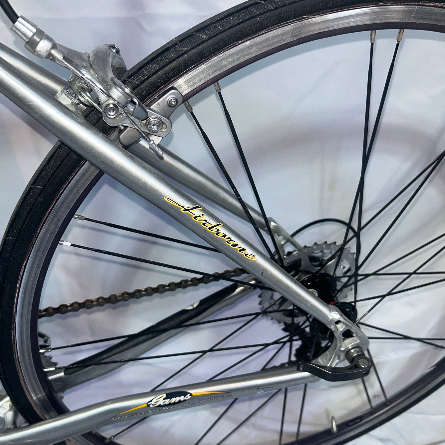Airborne Road Bike 56cm Shimano 105 Carbon Fork Bontrager Wheels