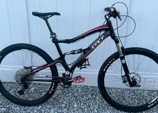GT Sensor Elite 29er Full Suspension Mountain Bike Size Large Used