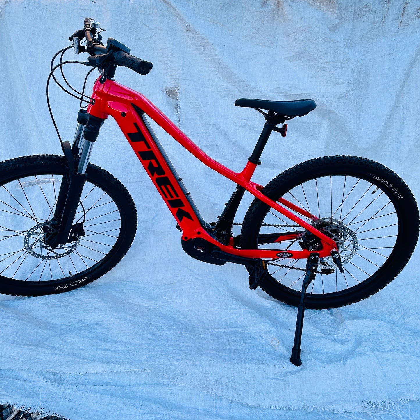 2021 Trek Powerfly 4 Electric Mountain Bike Red 27.5" Gen 3 Small