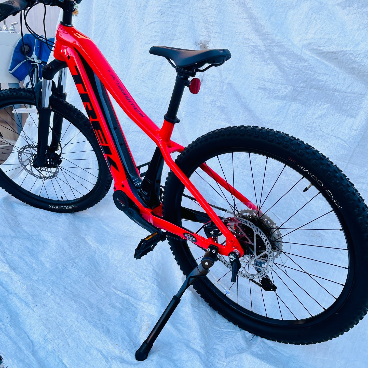 2021 Trek Powerfly 4 Electric Mountain Bike Red 27.5" Gen 3 Small