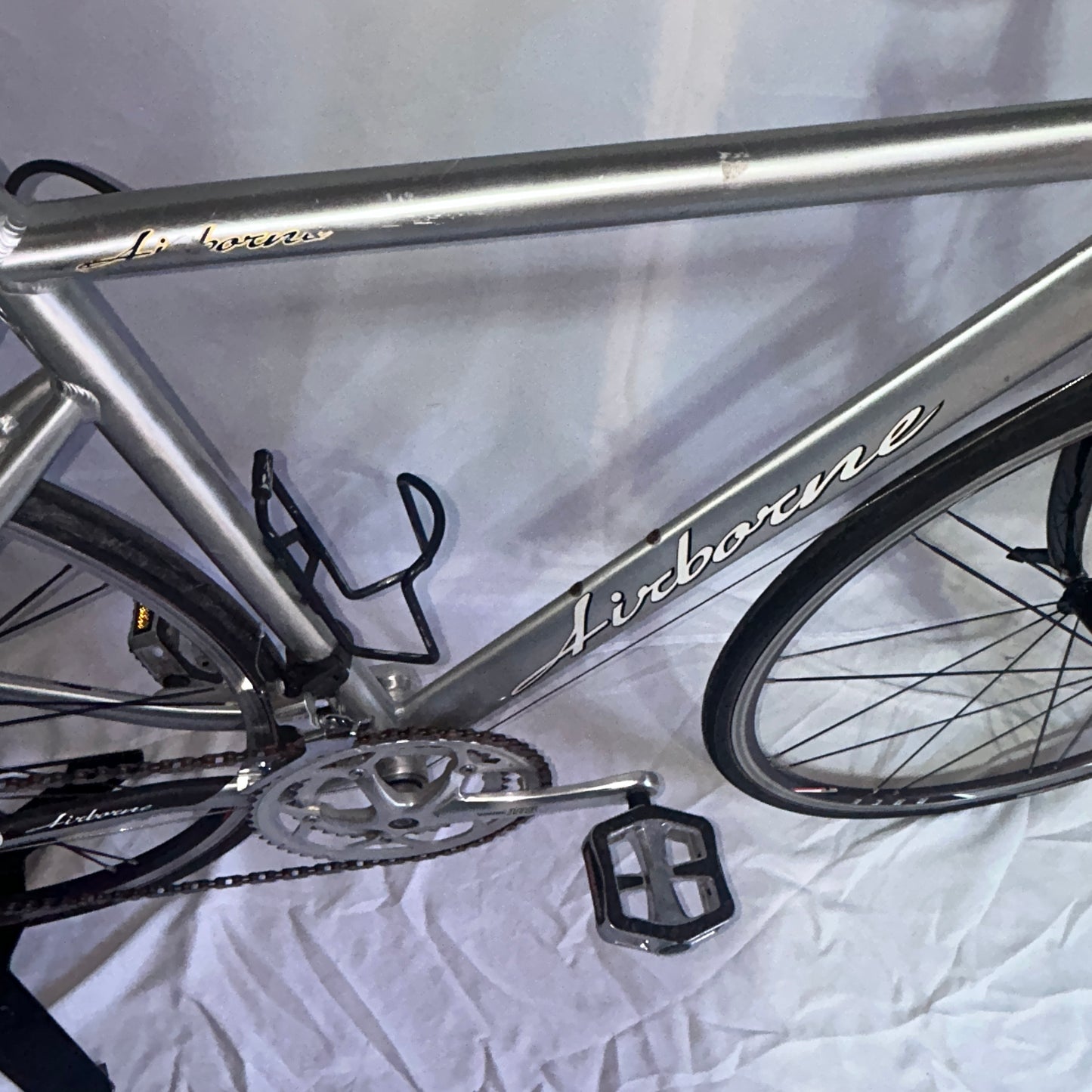 Airborne Road Bike 56cm Shimano 105 Carbon Fork Bontrager Wheels