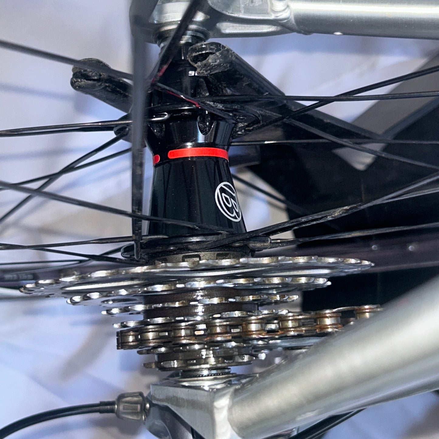 Airborne Road Bike 56cm Shimano 105 Carbon Fork Bontrager Wheels