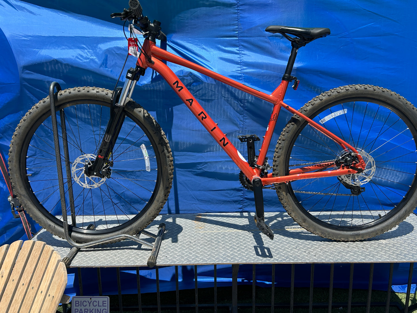 Marin Bolinas Ridge 1  29" Hardtail Mountain Bike