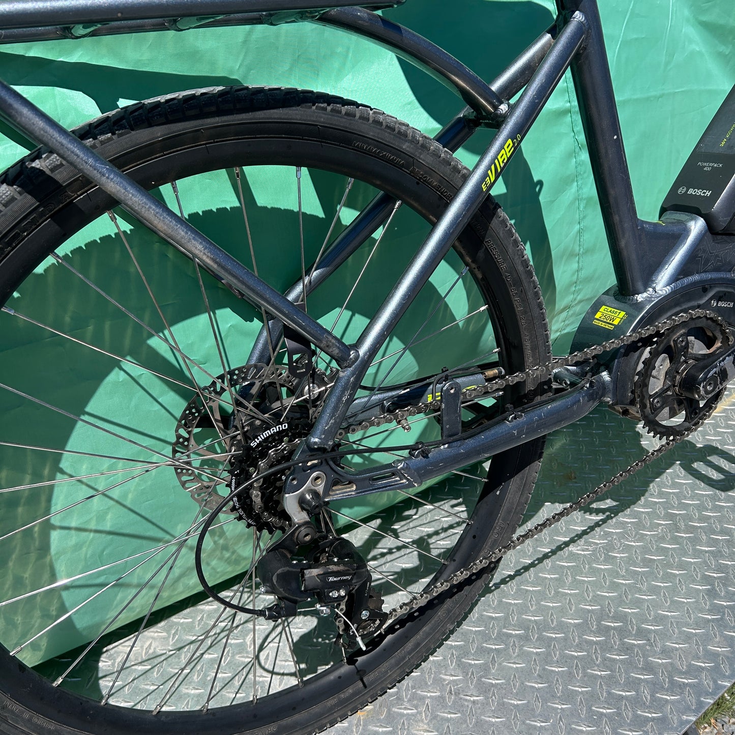 IZIP Vibe 2.0 Step-Thru eBike Medium Grey Refurbished 4,543 Miles #16