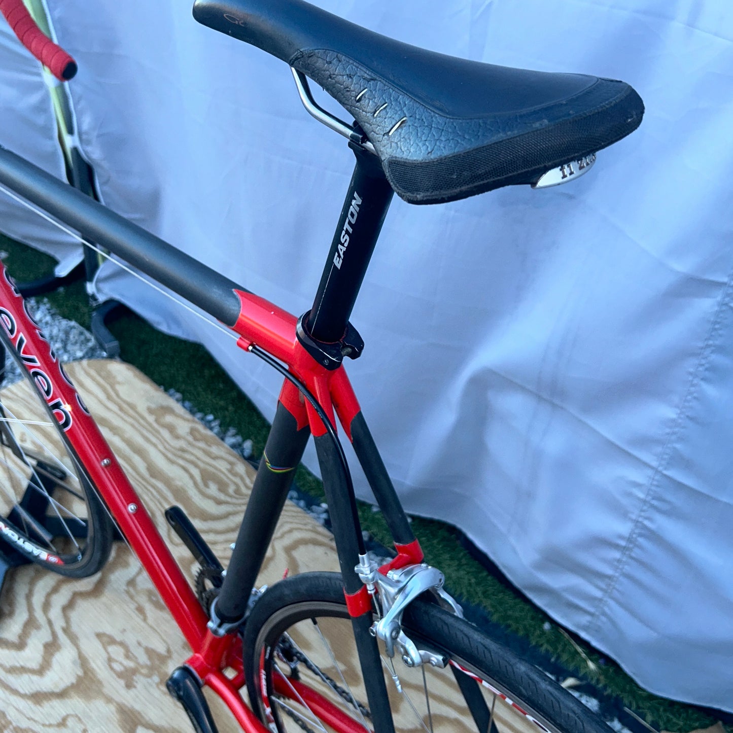 Seven Cycles Elium Road Bike 60 cm custom Shimano Easton