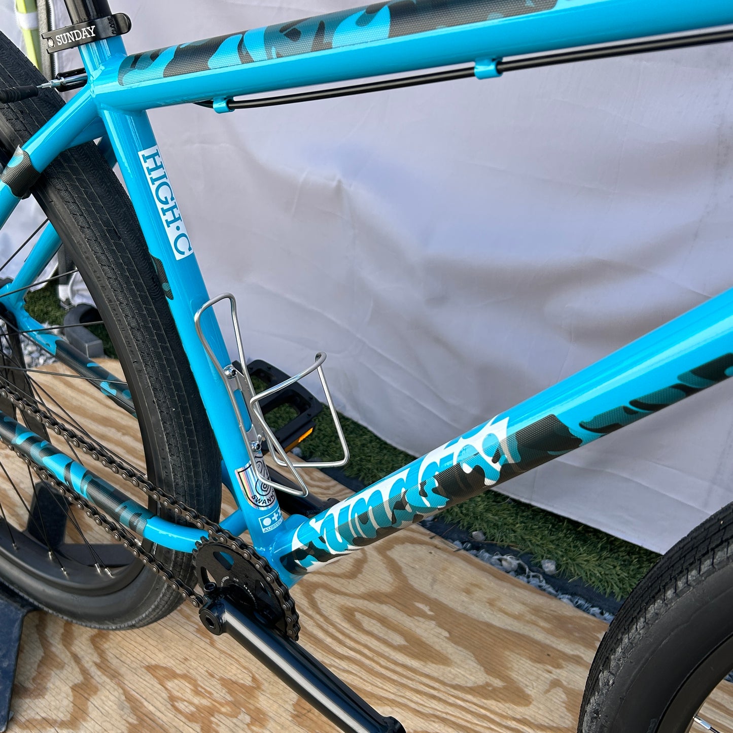 Sunday High C 29″ Complete BMX Bike - Gloss Surf Blue