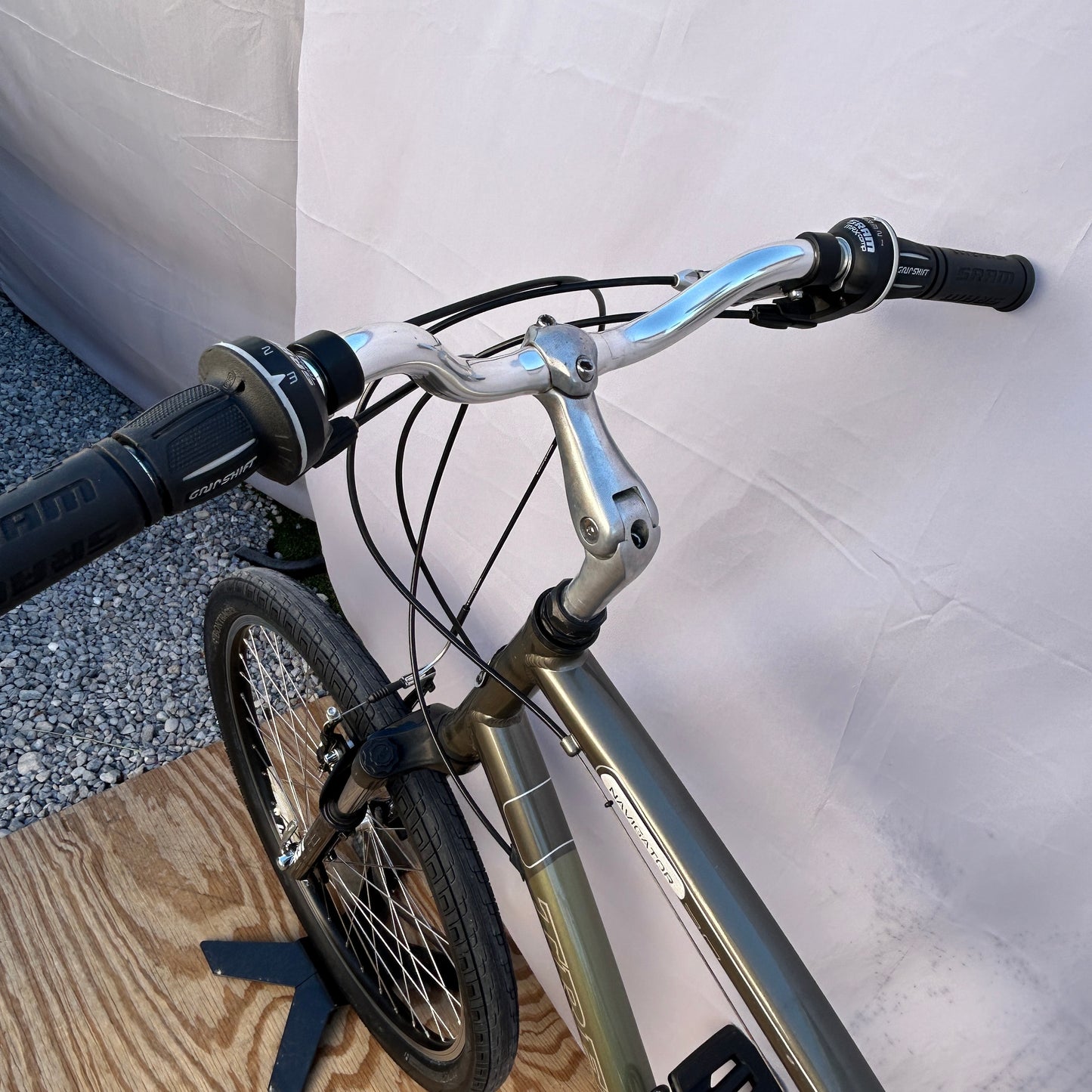 Trek Navigator 3.0 Comfort Bike Green Large