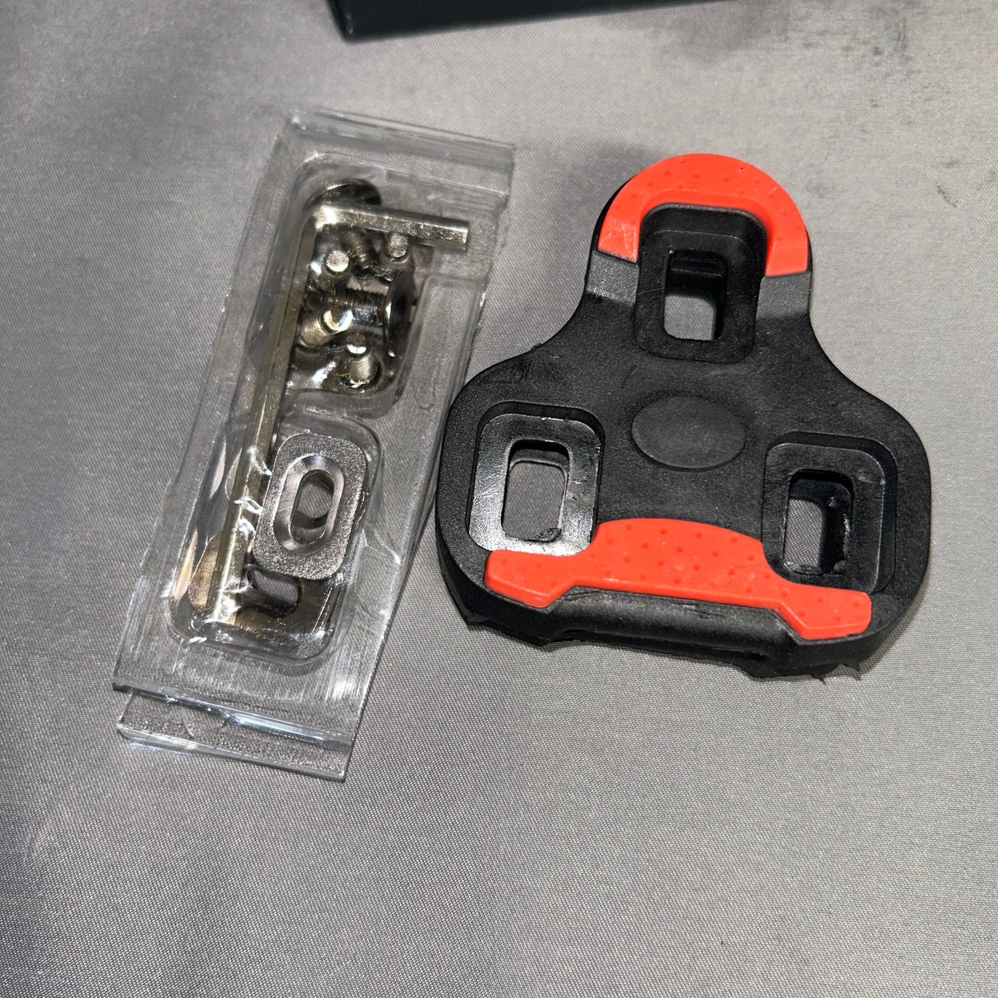Look Keo 2 Max White Black Road Cycling Pedals NO Cleats Clipless Pedals