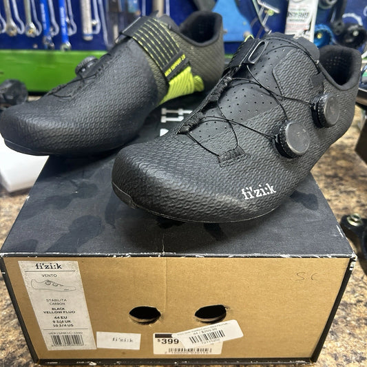 Fi'zi:k Vento Stabilita Carbon Black Fluo/Yellow Size 44 Used Once