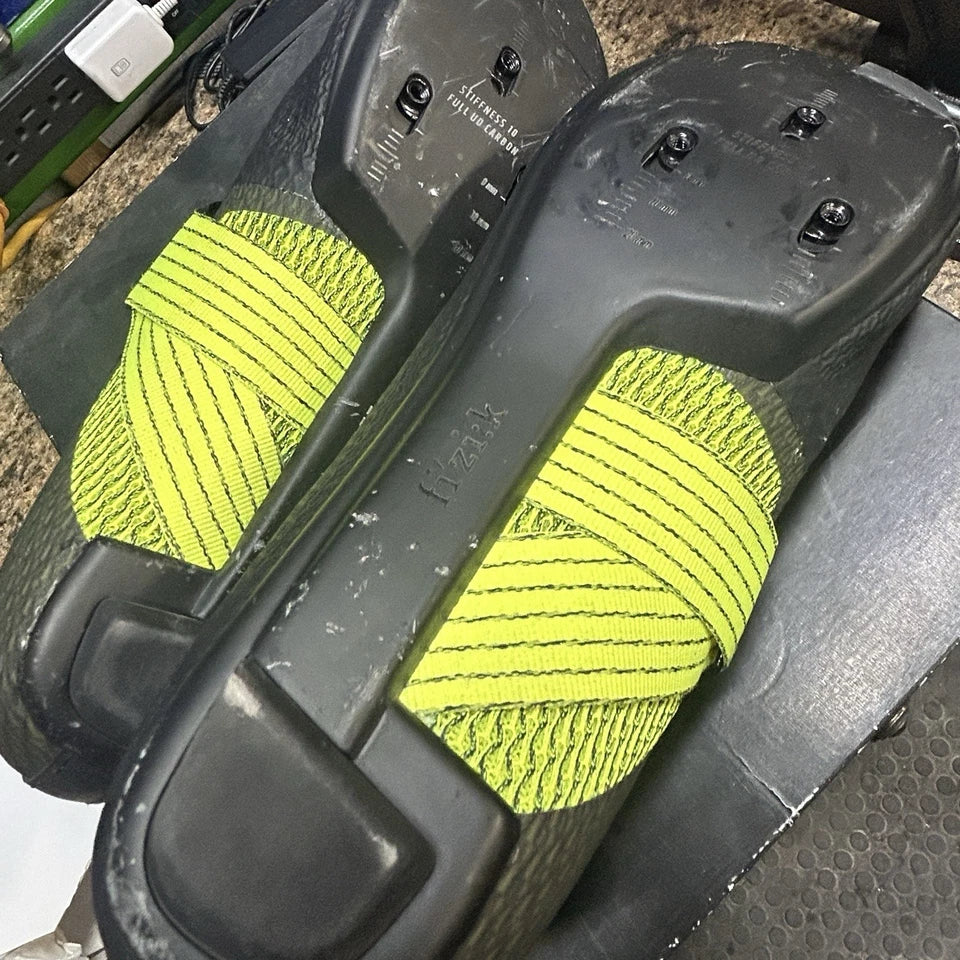 Fi'zi:k Vento Stabilita Carbon Black Fluo/Yellow Size 44 Used Once