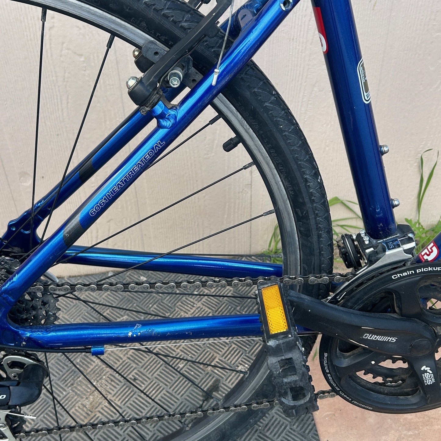 Diamondback Maravista Hybrid Bicycle Blue 17"