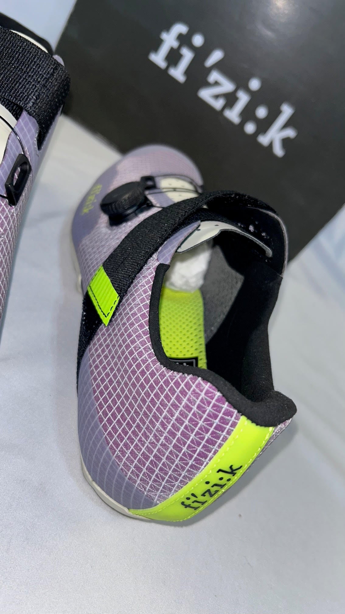 Fi'zi:k Vento Ferox Carbon Mountain Bike Shoe Men's Lilac/White Fizik Gravel