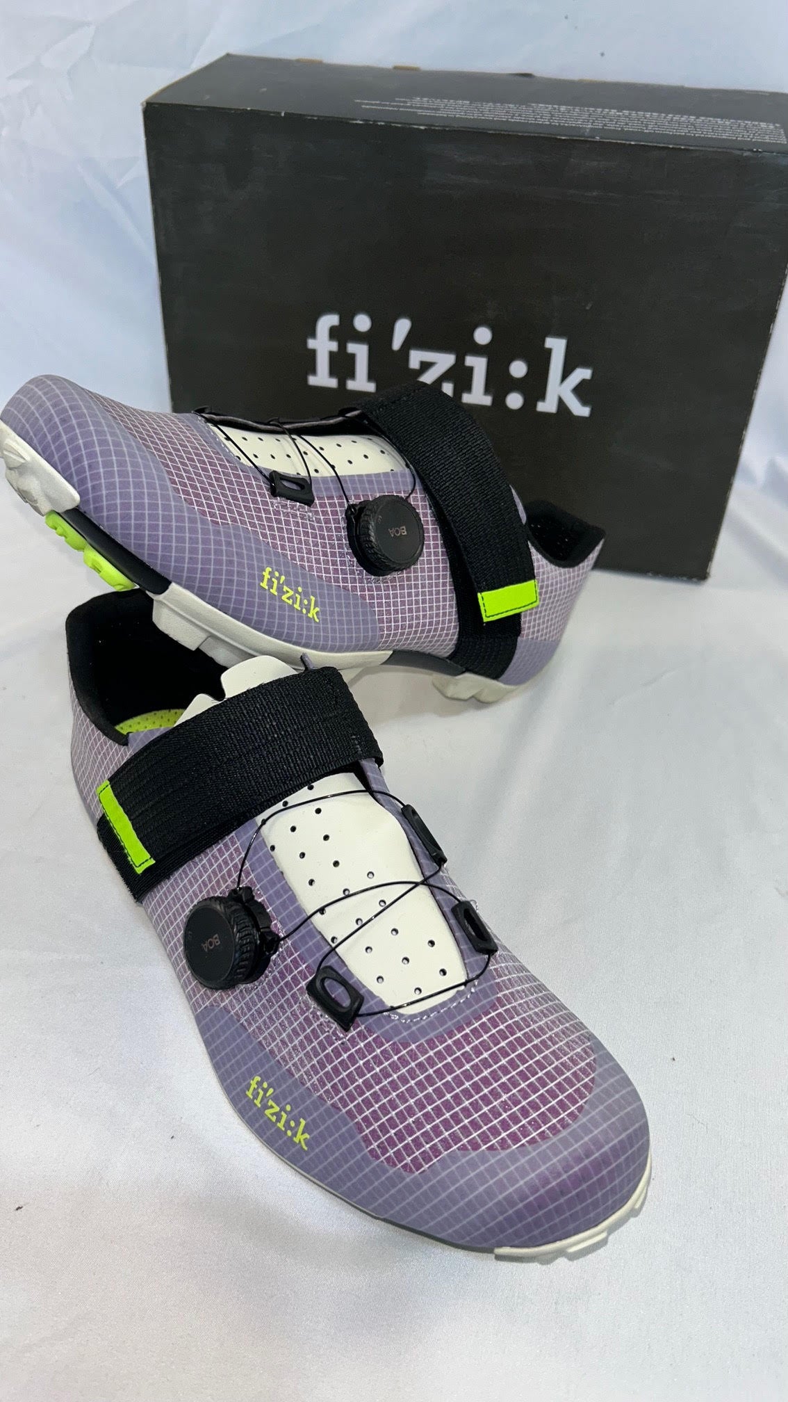 Fi'zi:k Vento Ferox Carbon Mountain Bike Shoe Men's Lilac/White Fizik Gravel